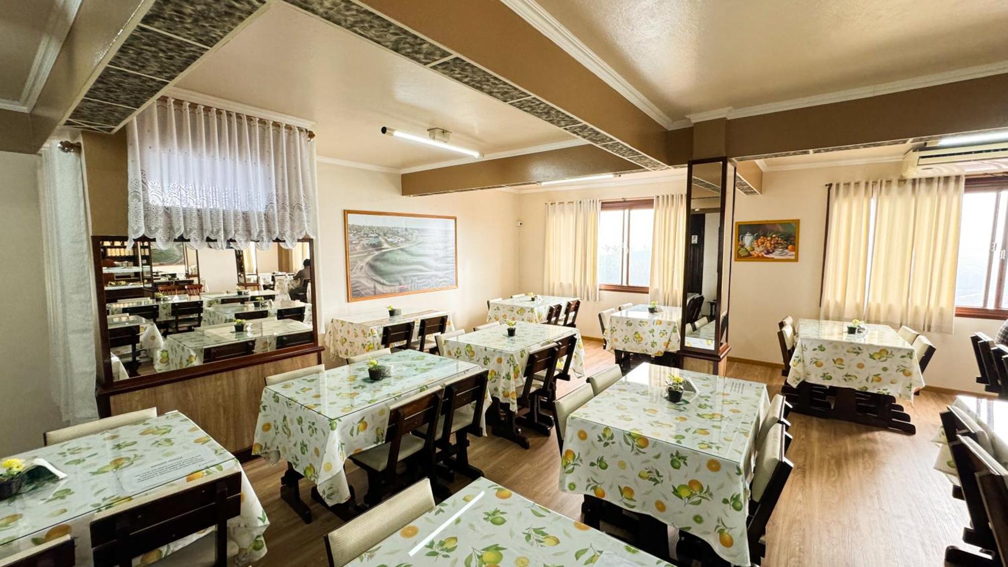 Fares Turis Hotel أوروغوايانا المظهر الخارجي الصورة
