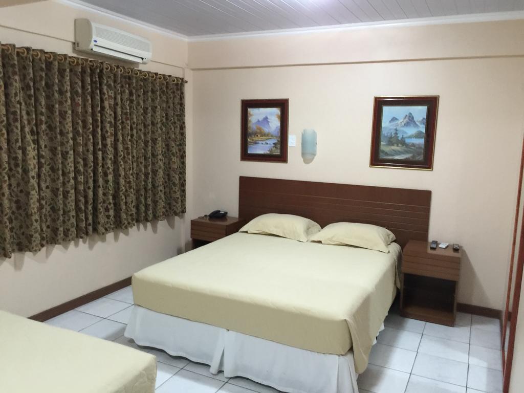 Fares Turis Hotel أوروغوايانا المظهر الخارجي الصورة